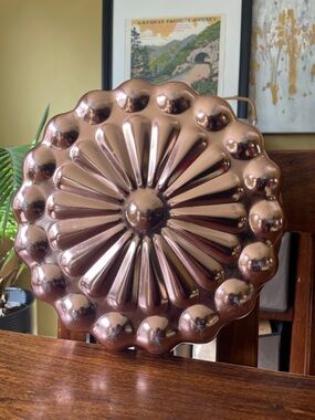 Large 11” Flower Vintage Copper Aluminum Kitchen Interior Decor Gelatin Mold